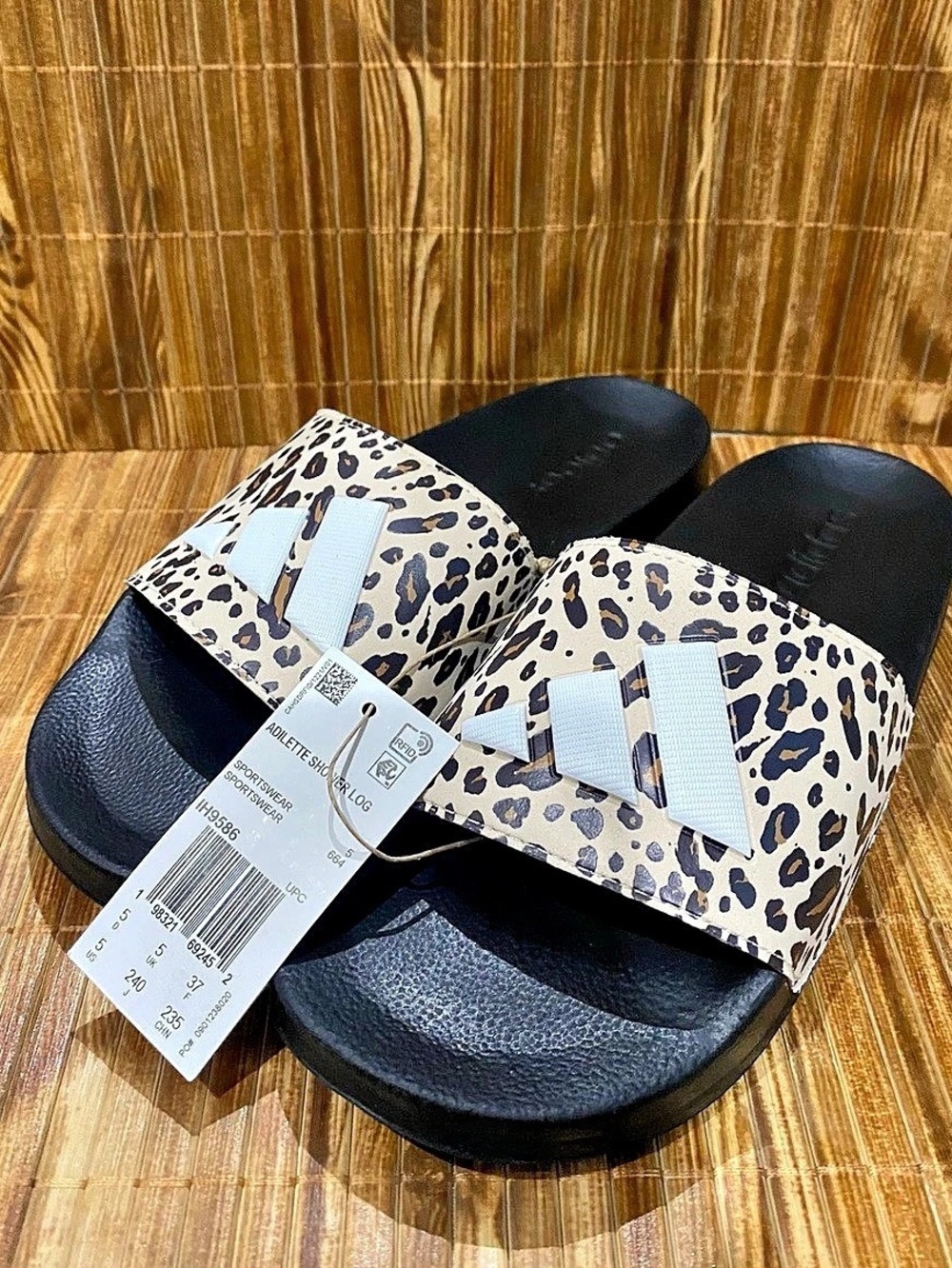 adidas Leopard Print Slides US 5 NWT